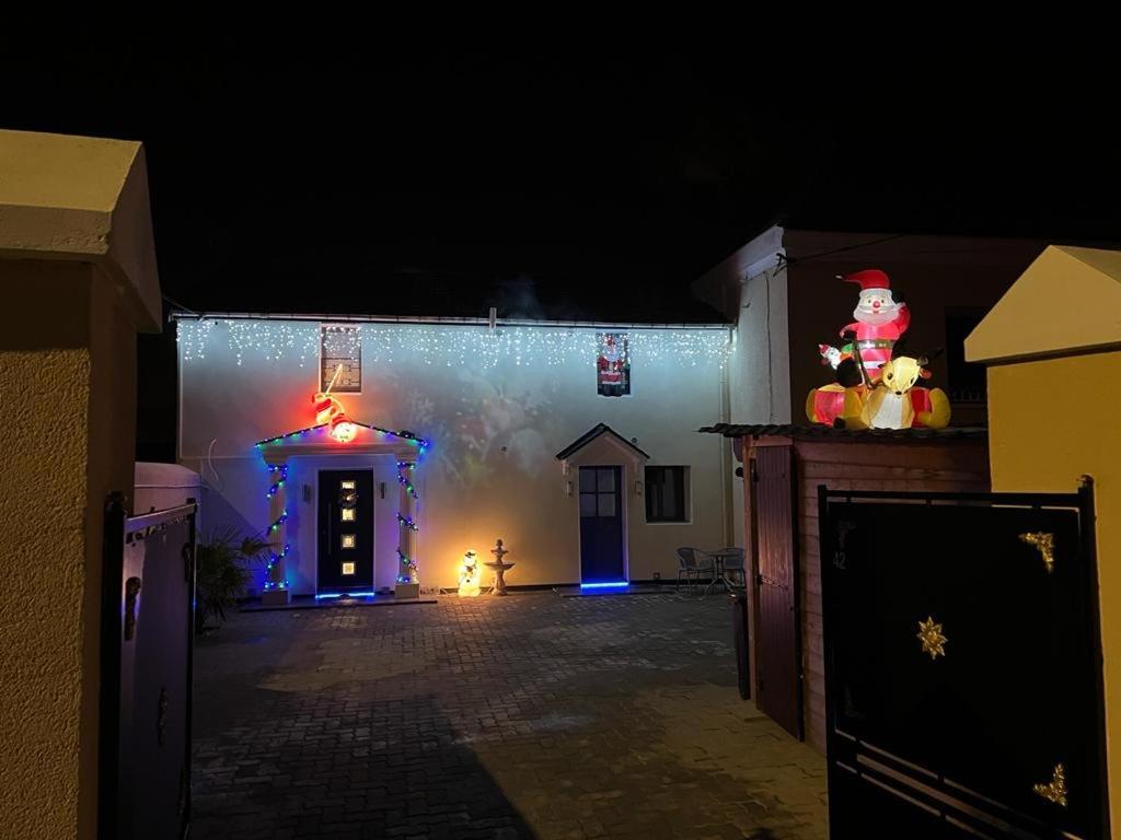 Kings Villa Near Disneyland Reserved Only For Family With Kids Saint-Germain-sur-Morin 외부 사진